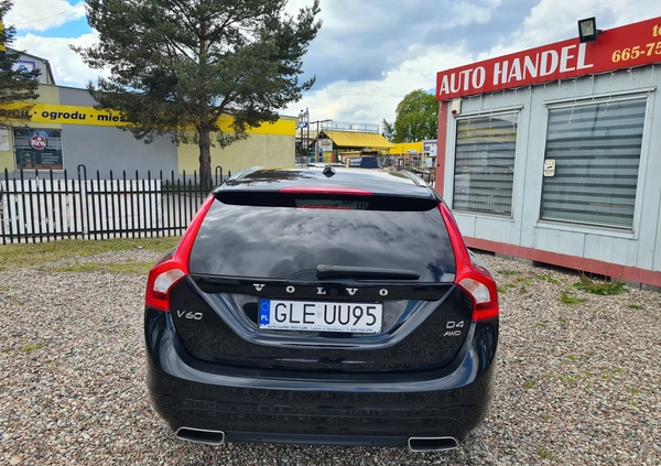 Volvo V60 cena 64900 przebieg: 122730, rok produkcji 2015 z Dziwnów małe 232